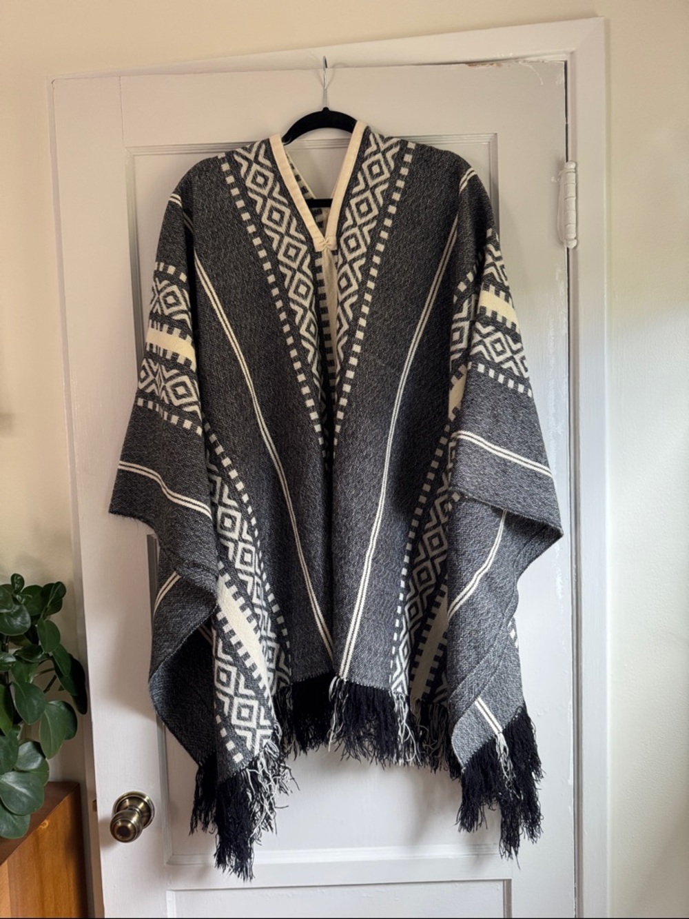 Vintage Black and White Geometric Poncho